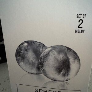 Set of 2 Sphere Ice Molds